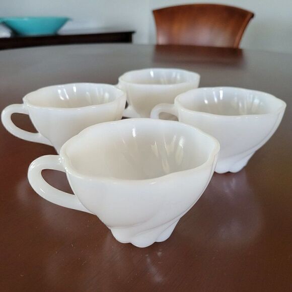 Vintage Milk-Glass Tea Cups With Swirl Design (Set of 4) - Picture 1 of 10